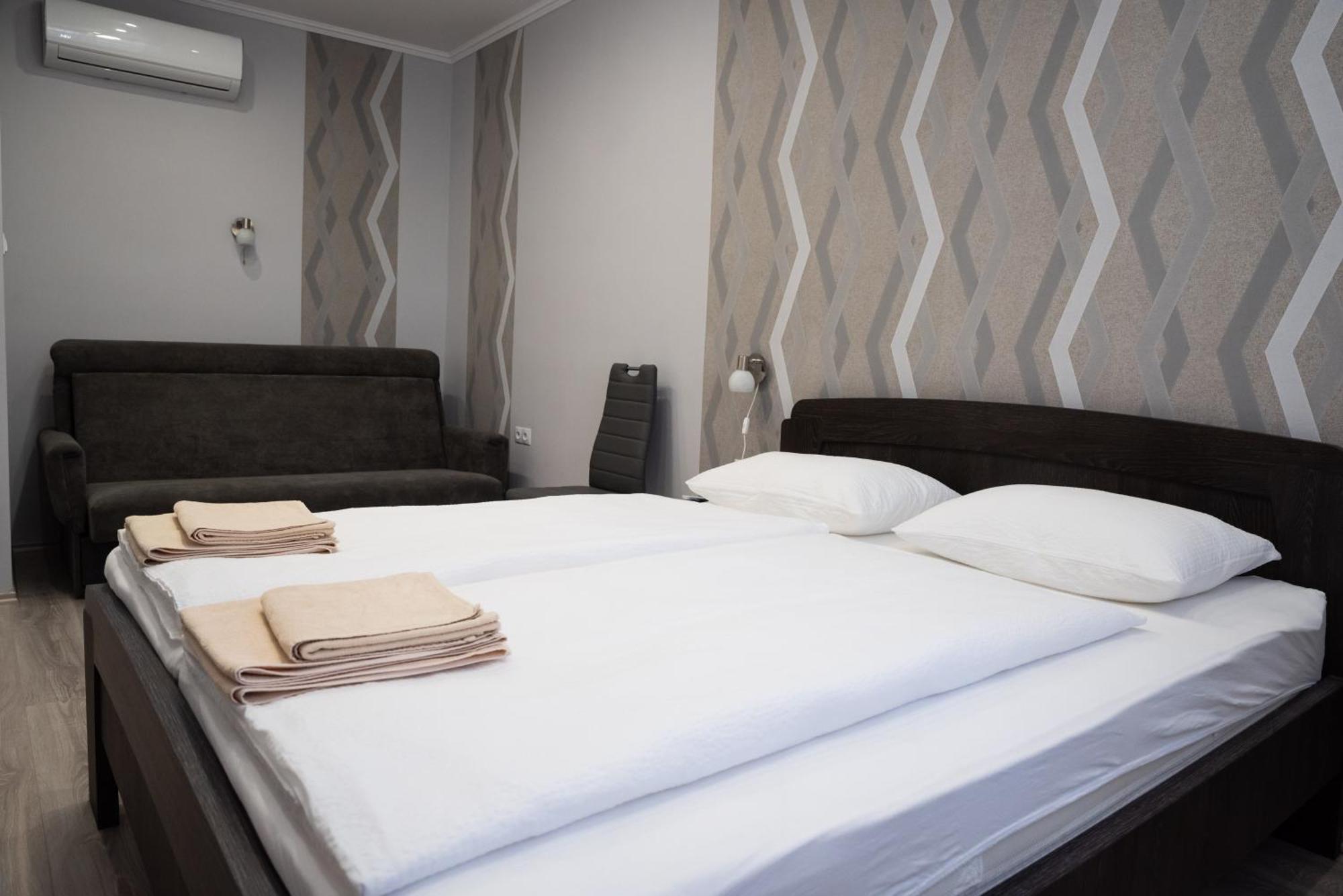 Gesztenye Apartman Makó Eksteriør billede