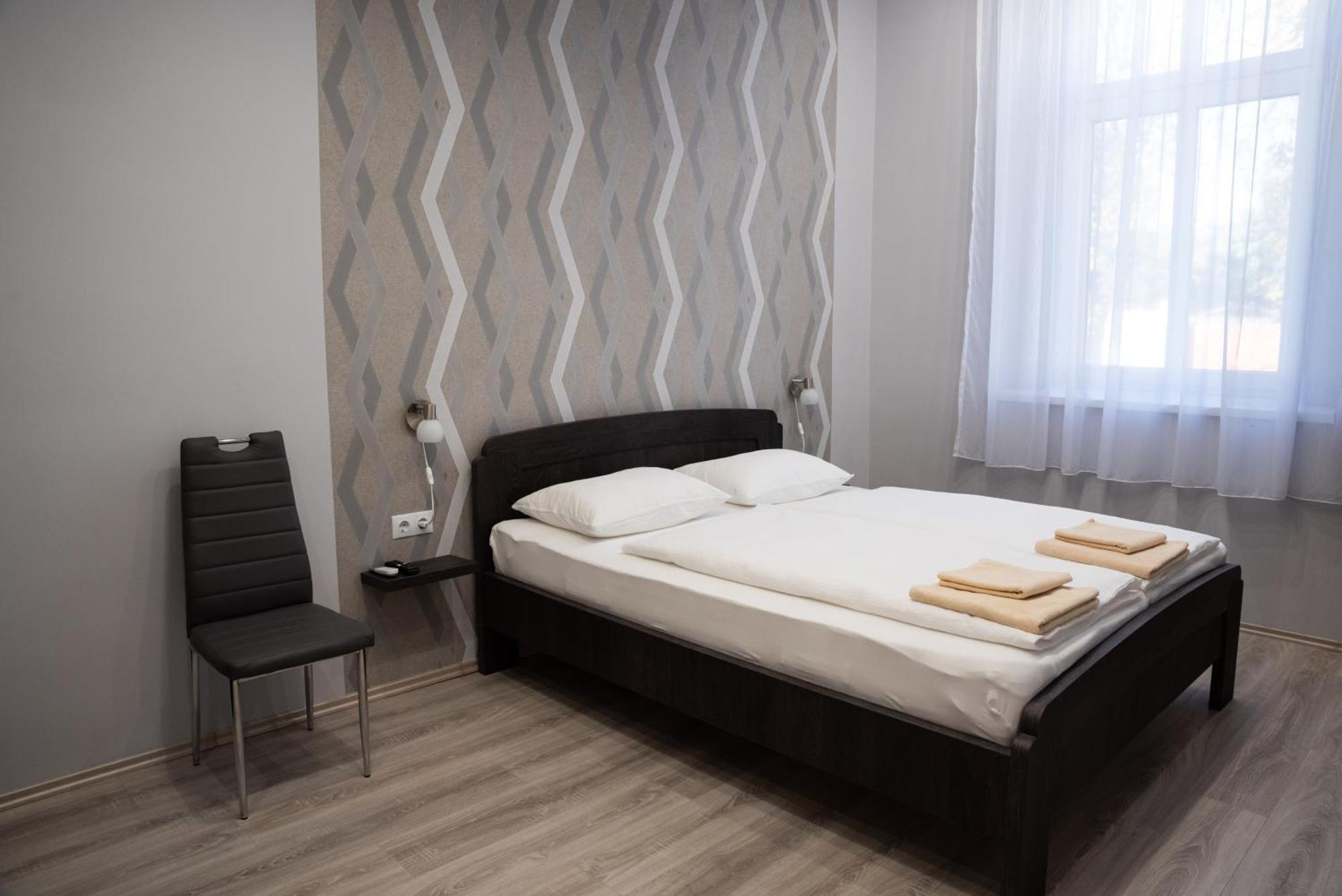 Gesztenye Apartman Makó Eksteriør billede