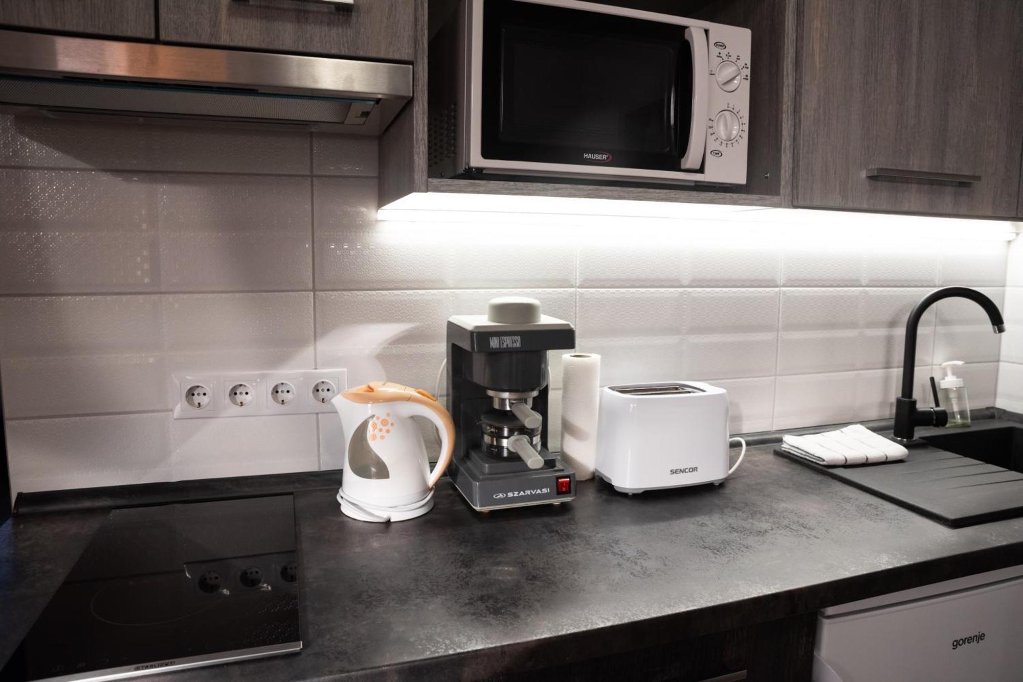 Gesztenye Apartman Makó Eksteriør billede
