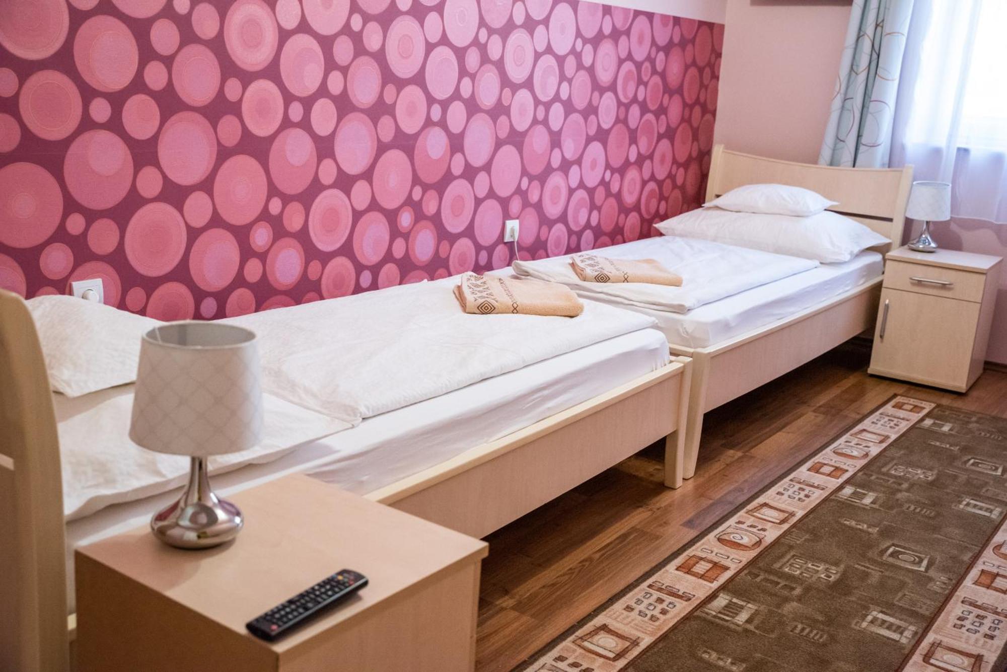 Gesztenye Apartman Makó Eksteriør billede